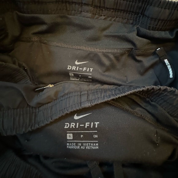 Nike Dri-Fit Short - Picture 3 of 3